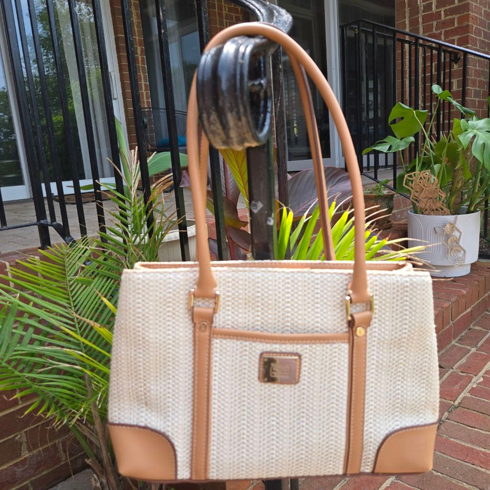 Liz Claiborne Beige & Tan Tote Bag